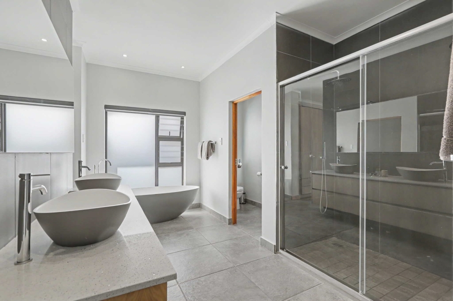 3 Bedroom Property for Sale in Club Milos Estate Free State